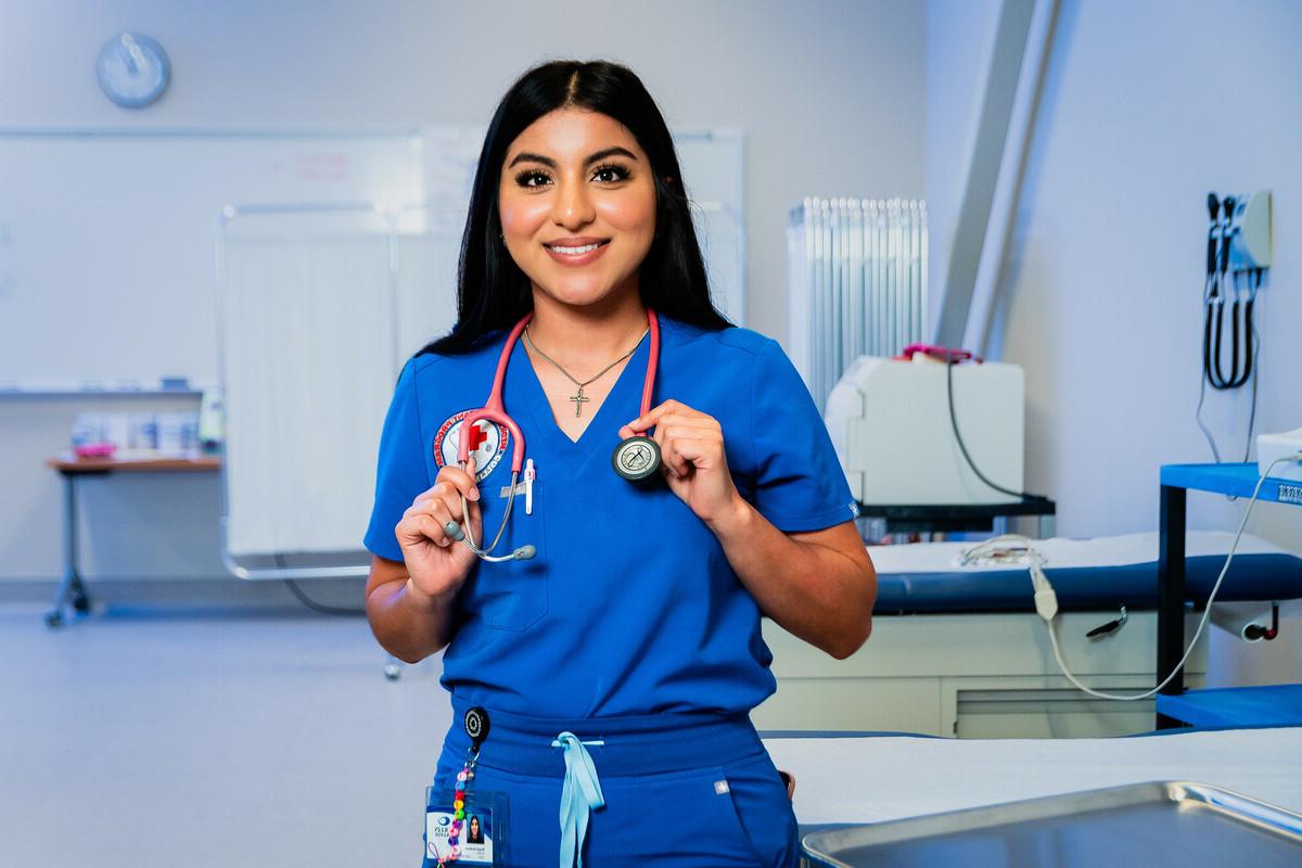 A medical assisting advanced practice student at the Farmersville Campus.